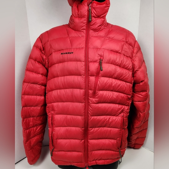 Mammut Other - 27.  Mammut puffy jacket - slight damage